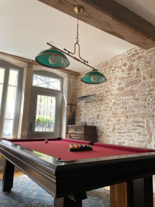 La Maison De Lea, Chambres D'Hotes De 14 Couchages Tournus Exterior photo